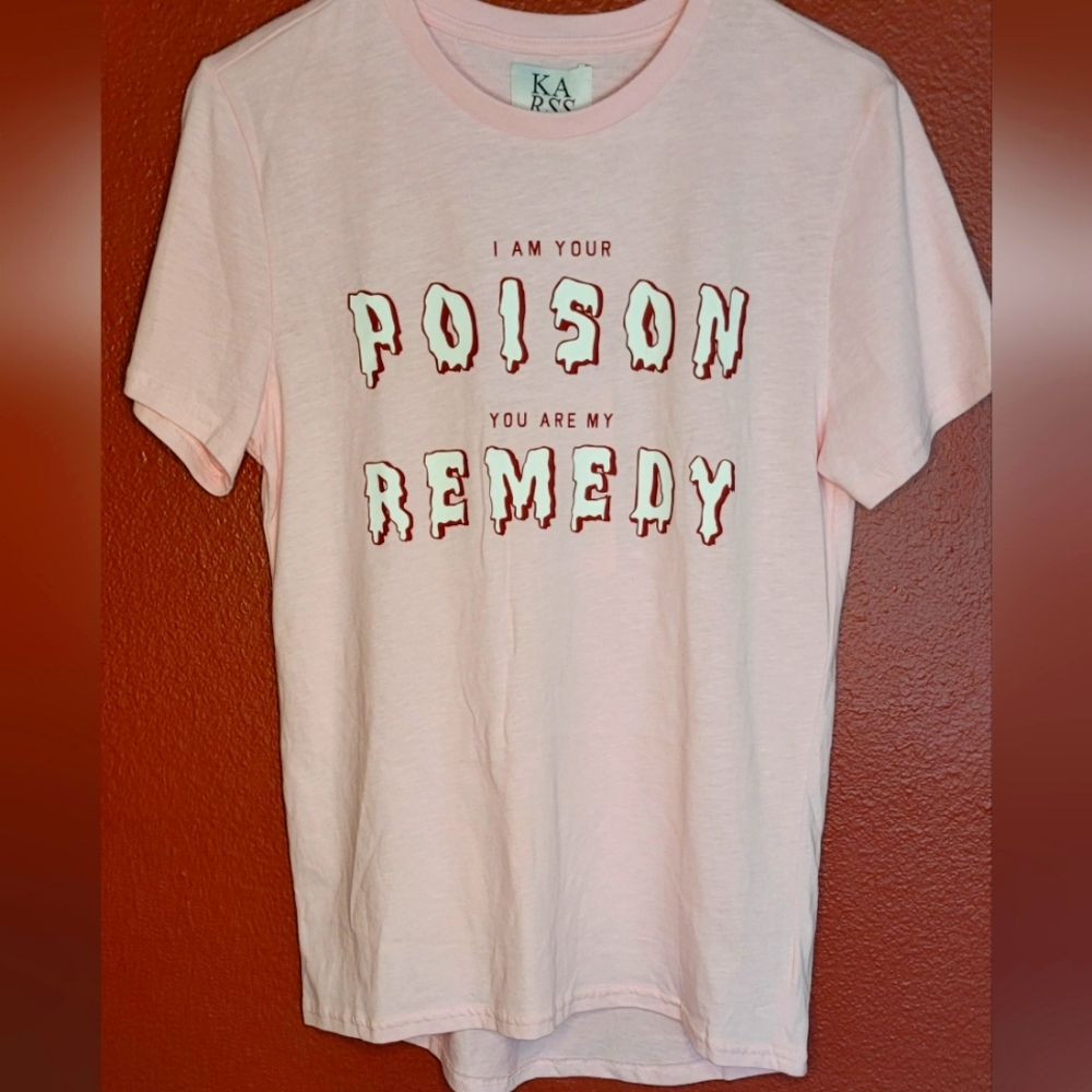 NWT Zoe Karssen Graphic Tee